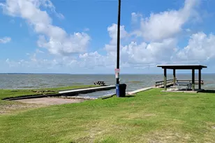 215 Bridgeview Dr, Onalaska, TX 77360 - Photo 29