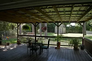 215 Bridgeview Dr, Onalaska, TX 77360 - Photo 21