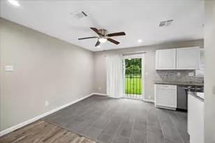 6134 Guadalupe St, Houston, TX 77016 - Photo 5