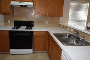 18227 Olive Leaf Dr, Houston, TX 77084 - Photo 3