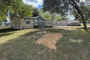 3003 Violet St, Needville, TX 77461 - Photo 5