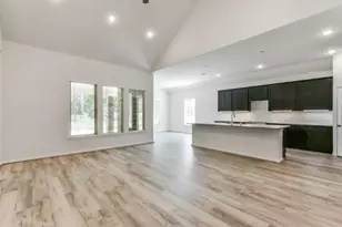 240 County Rd 3081, Cleveland, TX 77327 - Photo 3