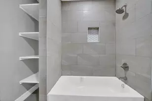 1930 Ave P, Huntsville, TX 77340 - Photo 19