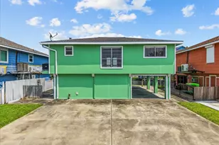 984 Bonita St, Bayou Vista, TX 77563 - Photo 3