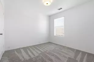 29702 Sullivan Oaks Dr, Spring, TX 77386 - Photo 19