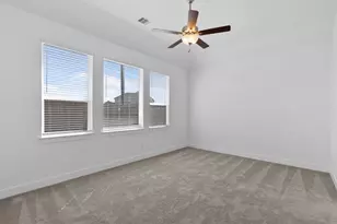 15035 Mission Ave, Mont Belvieu, TX 77523 - Photo 5