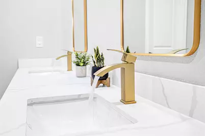 5718 Green Springs Drive, Houston, TX 77066 - Photo 35