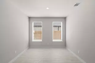 2028 Sugarberry Gully Ln, Conroe, TX 77301 - Photo 5