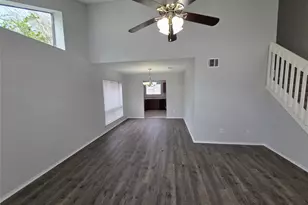 1454 Plumwood Dr, Houston, TX 77014 - Photo 3