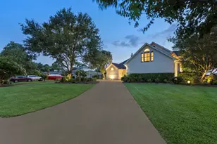 422 S Burnett Dr, Baytown, TX 77520 - Photo 17