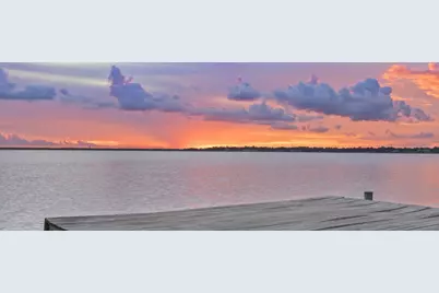 422 S Burnett Drive, Baytown, TX 77520 - Photo 13