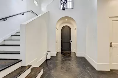 3128 Alabama Court, Houston, TX 77027 - Photo 3
