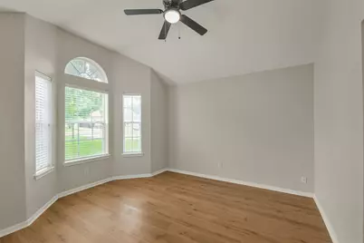 10534 Twin Circle Dr, Montgomery, TX 77356 - Photo 5