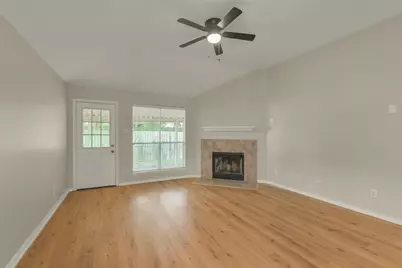 10534 Twin Circle Dr, Montgomery, TX 77356 - Photo 15