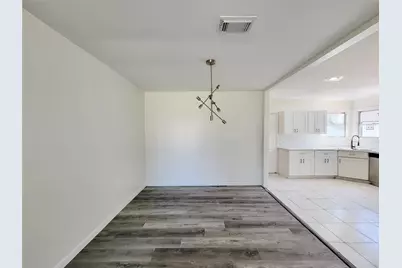 1311 Jefferson, Baytown, TX 77520 - Photo 11