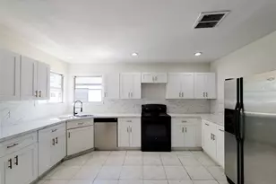[Address not provided], Baytown, TX 77520 - Photo 13