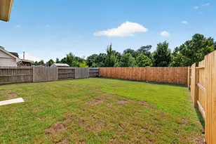 13822 Calm Wind Way Way, Houston, TX 77045 - Photo 37