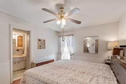 4627 Hollybrook Lane, Houston, TX 77039 - Photo 15