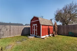 4627 Hollybrook Ln, Houston, TX 77039 - Photo 41