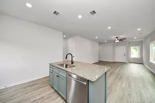 18745 Loom dr, Conroe, TX 77306 - Photo 17