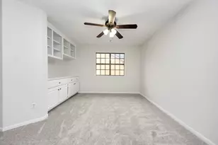 903 Heathgate Dr, Houston, TX 77062 - Photo 27