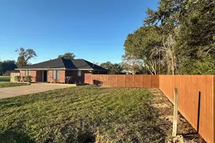 4702 11th St, Brookshire, TX 77423 - Photo 3