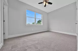 626 E 28th St, Houston, TX 77008 - Photo 29