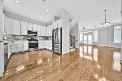 626 E 28th Street, Houston, TX 77008 - Photo 7