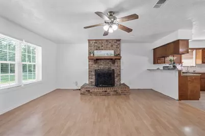 25738 Ipes Road, Splendora, TX 77372 - Photo 13