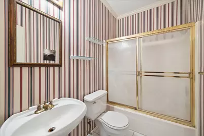 321 W 13th Street, Houston, TX 77008 - Photo 9