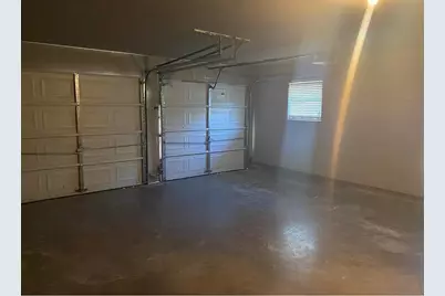 102 Mulberry Street, Lake Jackson, TX 77566 - Photo 13