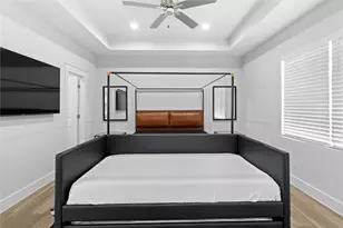 2508 Gray St, Houston, TX 77003 - Photo 17