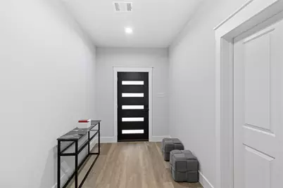 2508 Gray Street, Houston, TX 77003 - Photo 11
