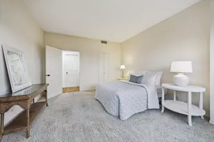 2001 Holcombe Blvd, Houston, TX 77030 - Photo 13