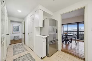 2001 Holcombe Blvd, Houston, TX 77030 - Photo 9