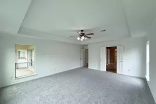 14815 Thomas Mill Ln, Sugar Land, TX 77498 - Photo 9