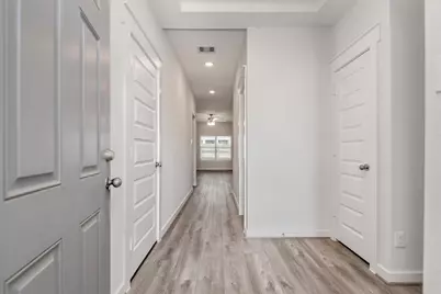 3111 West Frontier Lane, Pinehurst, TX 77362 - Photo 7