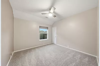 9405 Sundown Drive, Pearland, TX 77584 - Photo 23