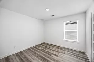12305 Brandenburg Gate Dr, Houston, TX 77047 - Photo 15