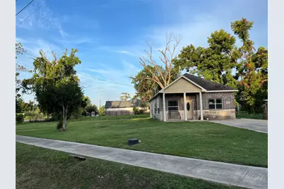 5630 Shreveport Boulevard, Houston, TX 77028 - Photo 1