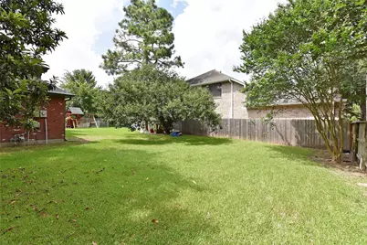 1110 Lake Estates Drive, Sugar Land, TX 77498 - Photo 39