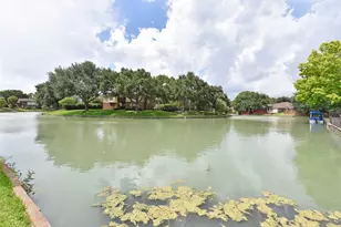 1110 Lake Estates Dr, Sugar Land, TX 77498 - Photo 41