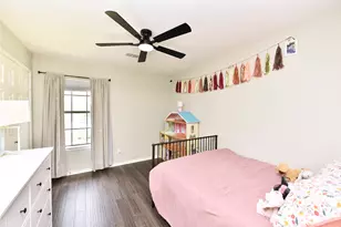 1110 Lake Estates Dr, Sugar Land, TX 77498 - Photo 31