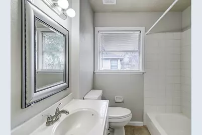 2100 Ontario Street, Baytown, TX 77520 - Photo 9