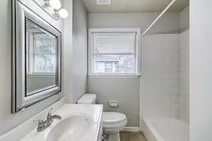 2100 Ontario St, Baytown, TX 77520 - Photo 9