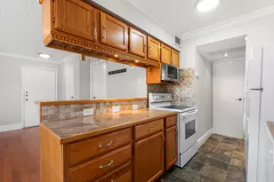 2750 Holly Hall St, Houston, TX 77054 - Photo 15