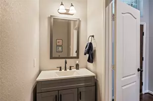 5026 Keith Rd, Pasadena, TX 77505 - Photo 5