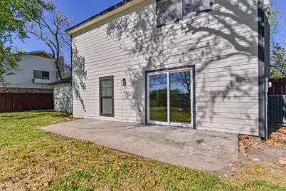 425 E Castle Harbour Drive, Friendswood, TX 77546 - Photo 25