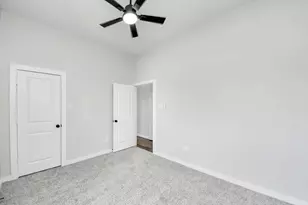 7906 Gladstone St, Houston, TX 77051 - Photo 13