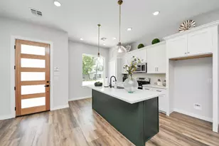7906 Gladstone St, Houston, TX 77051 - Photo 7